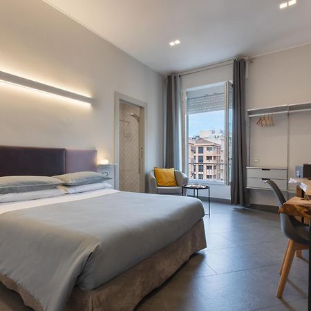 Centro Storico Via Sassari Accommodation Кальяри Экстерьер фото